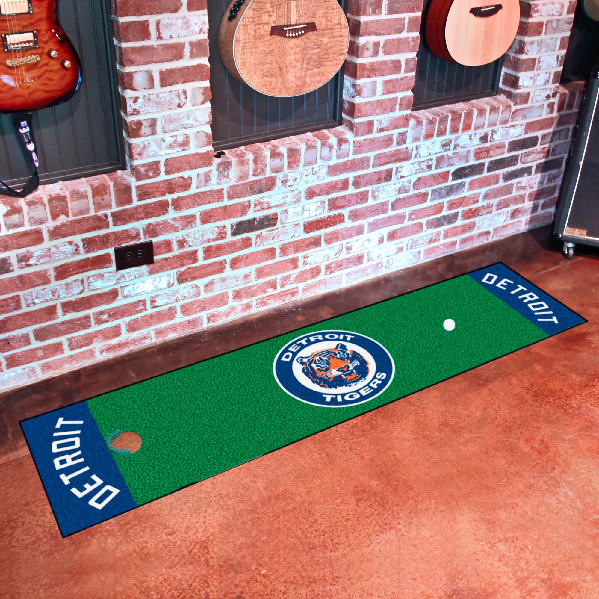 Detroit Tigers Putting Green Mat - 1.5ft. x 6ft.1964