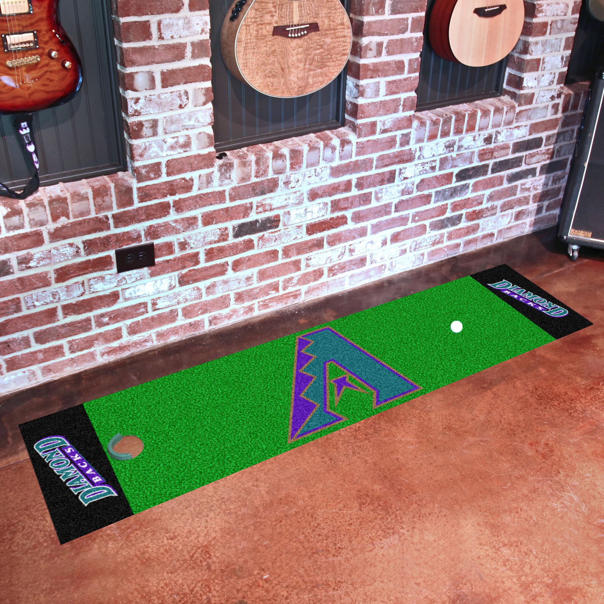 Arizona Diamondbacks Putting Green Mat - 1.5ft. x 6ft. 1998 Retro Logo