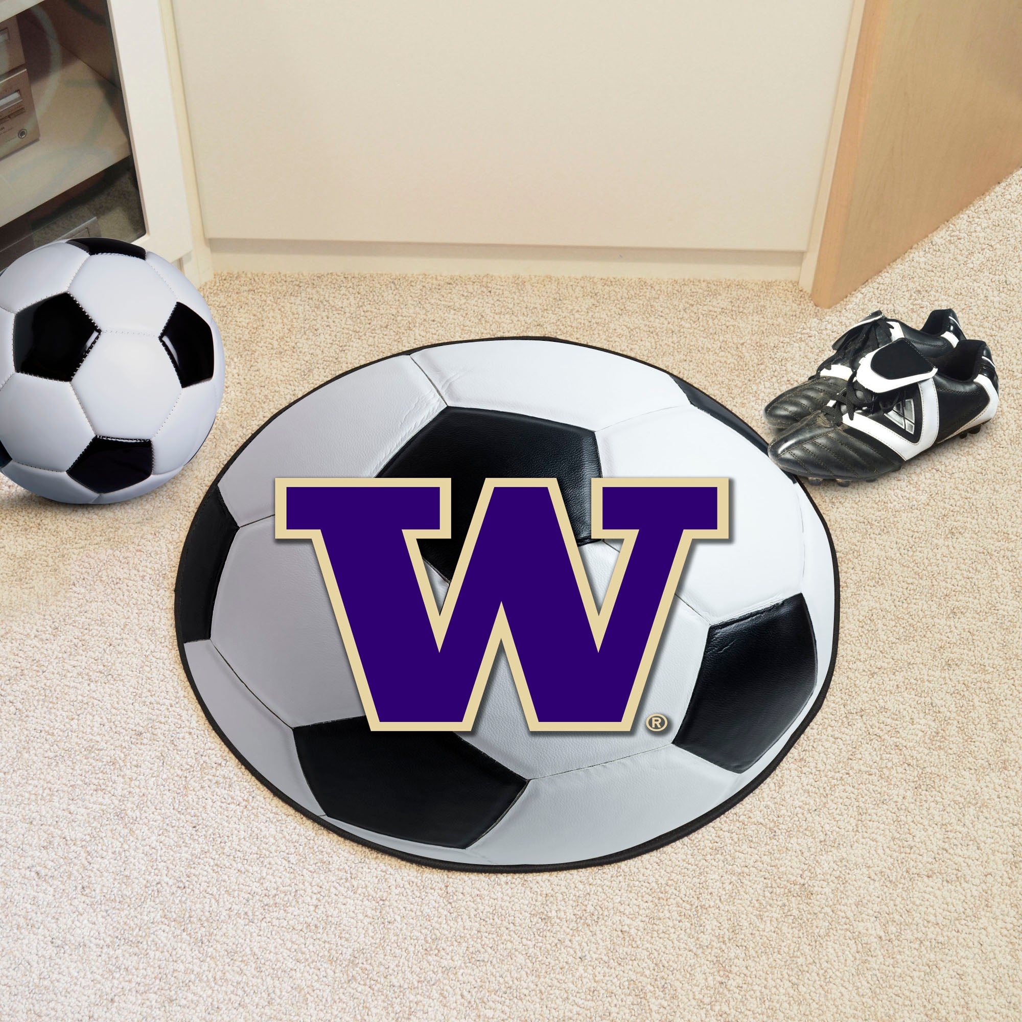 Washington Huskies Soccer Ball Rug - 27in. Diameter