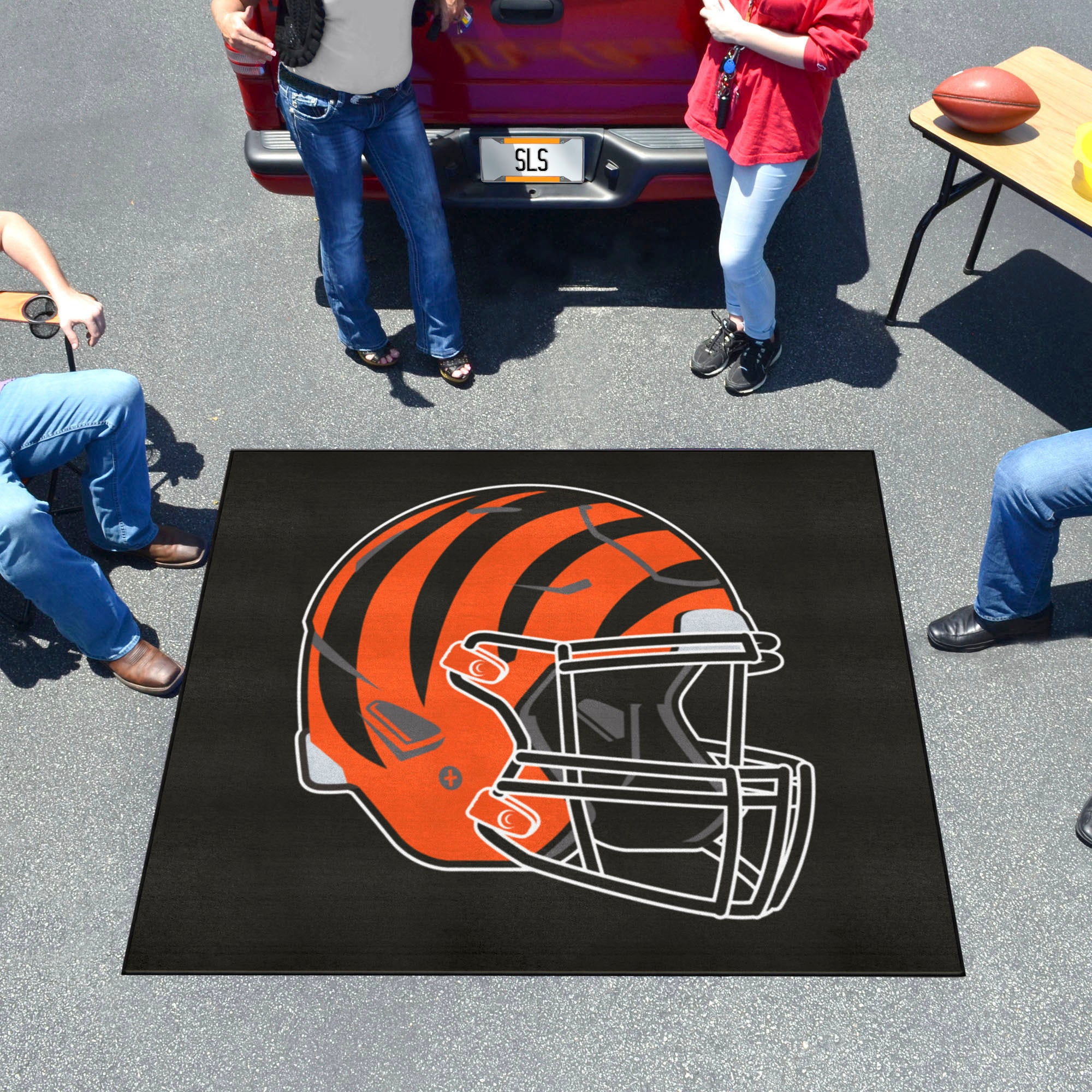 Cincinnati Bengals Tailgater Rug - 5ft. x 6ft., Helmet Logo