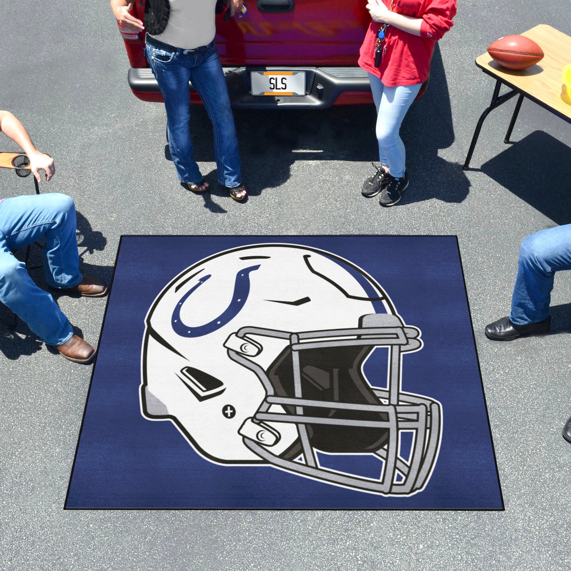 Indianapolis Colts Tailgater Rug - 5ft. x 6ft., Helmet Logo