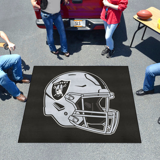 Las Vegas Raiders Tailgater Rug - 5ft. x 6ft., Helmet Logo