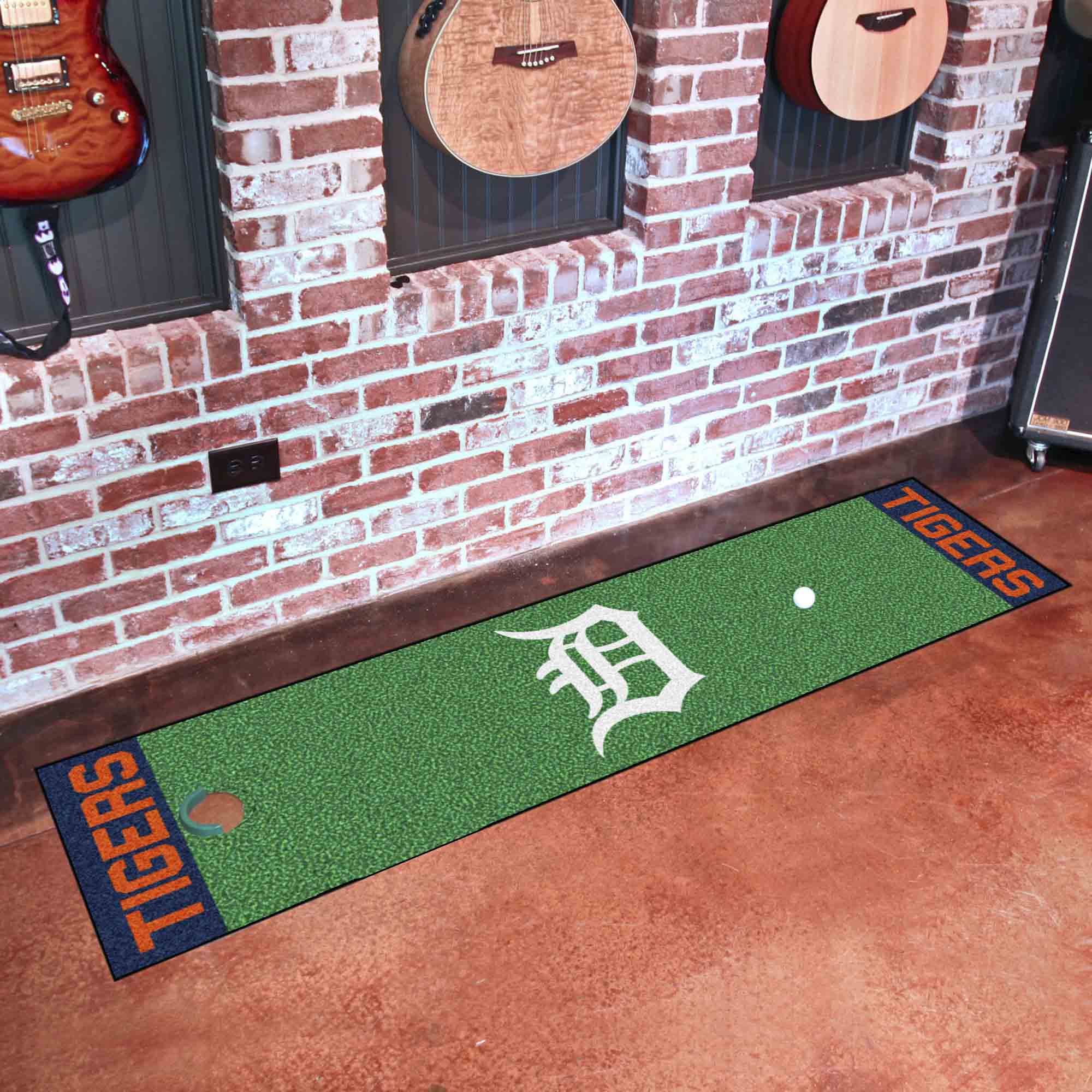 Detroit Tigers Putting Green Mat - 1.5ft. x 6ft.