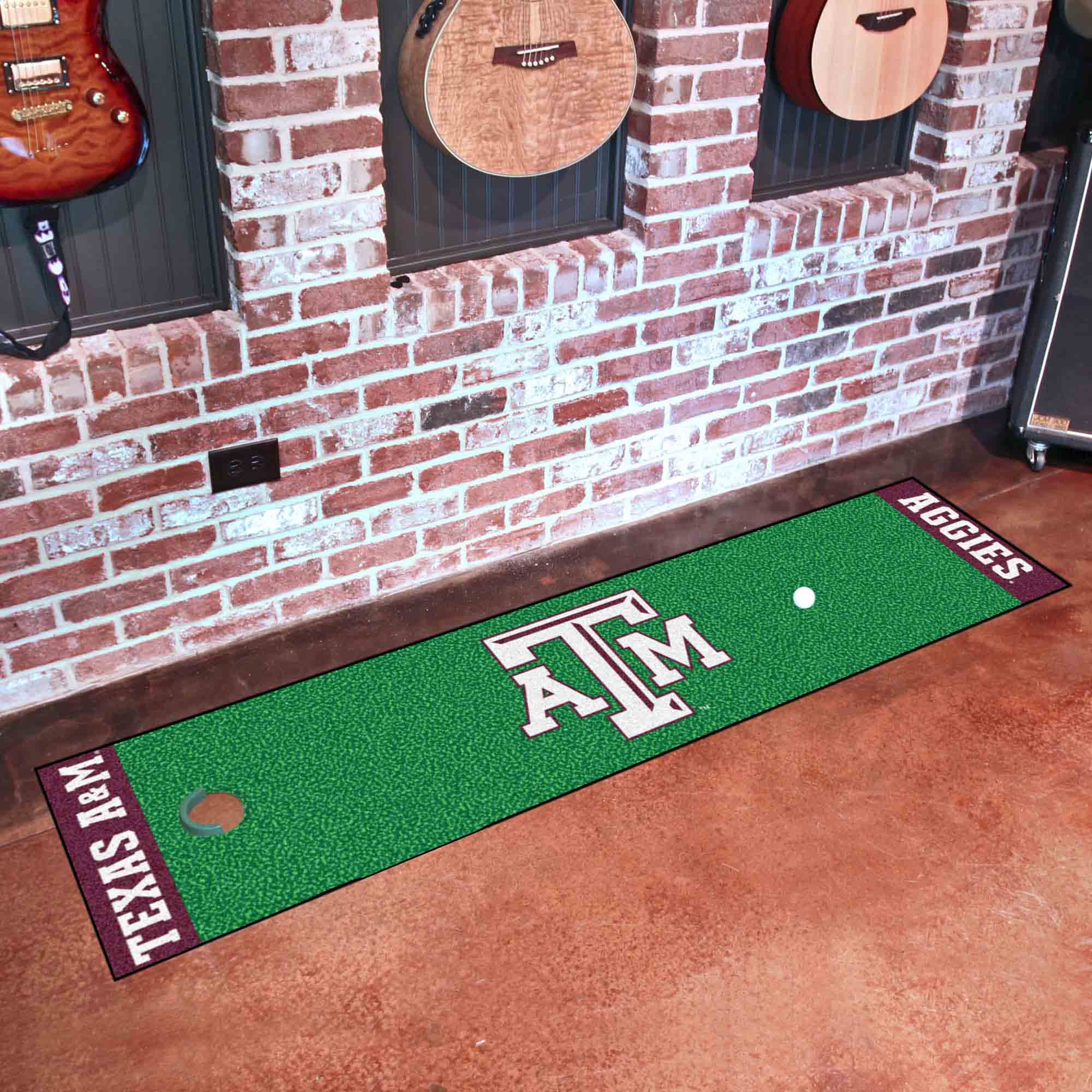 Texas A&M Aggies Putting Green Mat - 1.5ft. x 6ft.