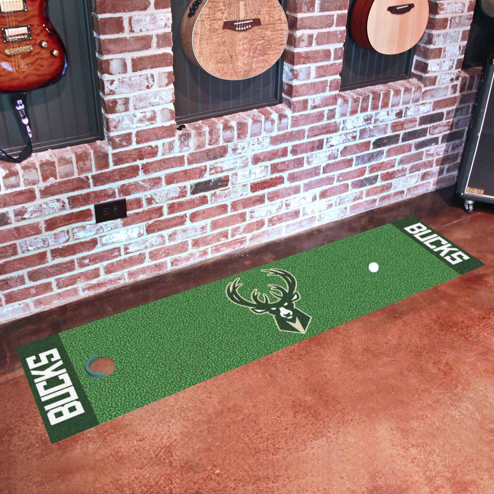 Milwaukee Bucks Putting Green Mat - 1.5ft. x 6ft.