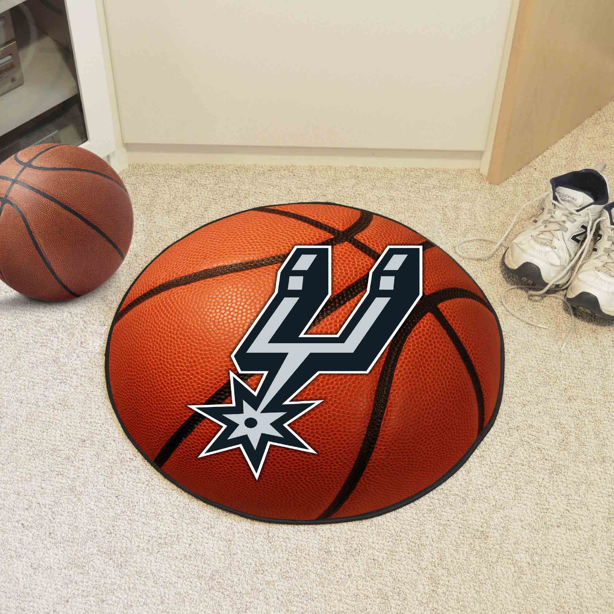 San Antonio Spurs Basketball Rug - 27in. Diameter