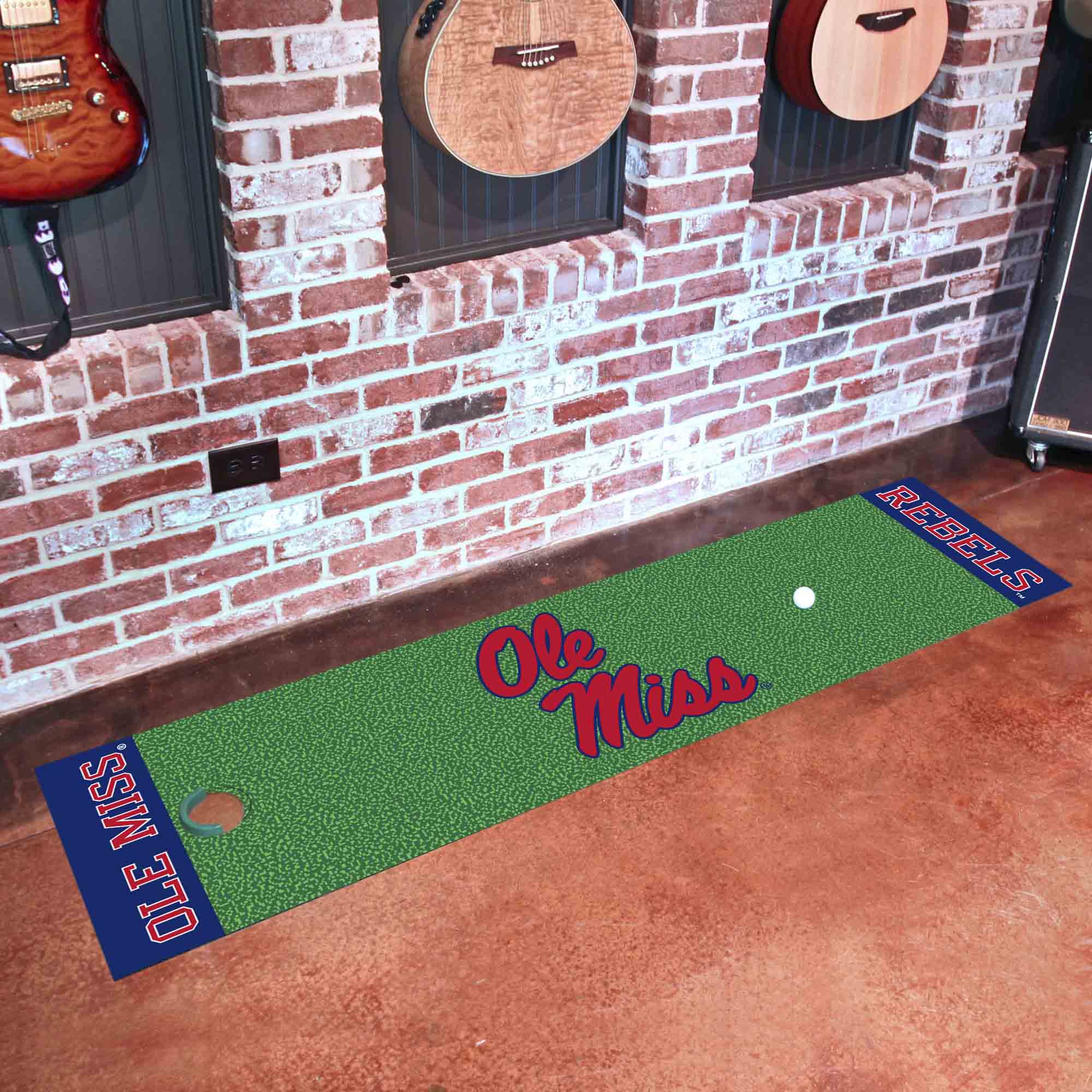 Ole Miss Rebels Putting Green Mat - 1.5ft. x 6ft.