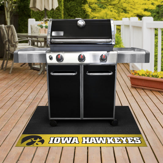 Iowa Hawkeyes Vinyl Grill Mat - 26in. x 42in. - Iowa