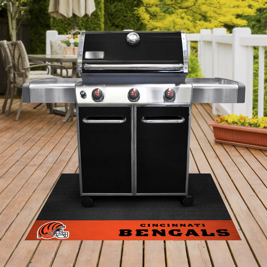 Cincinnati Bengals Vinyl Grill Mat - 26in. x 42in.