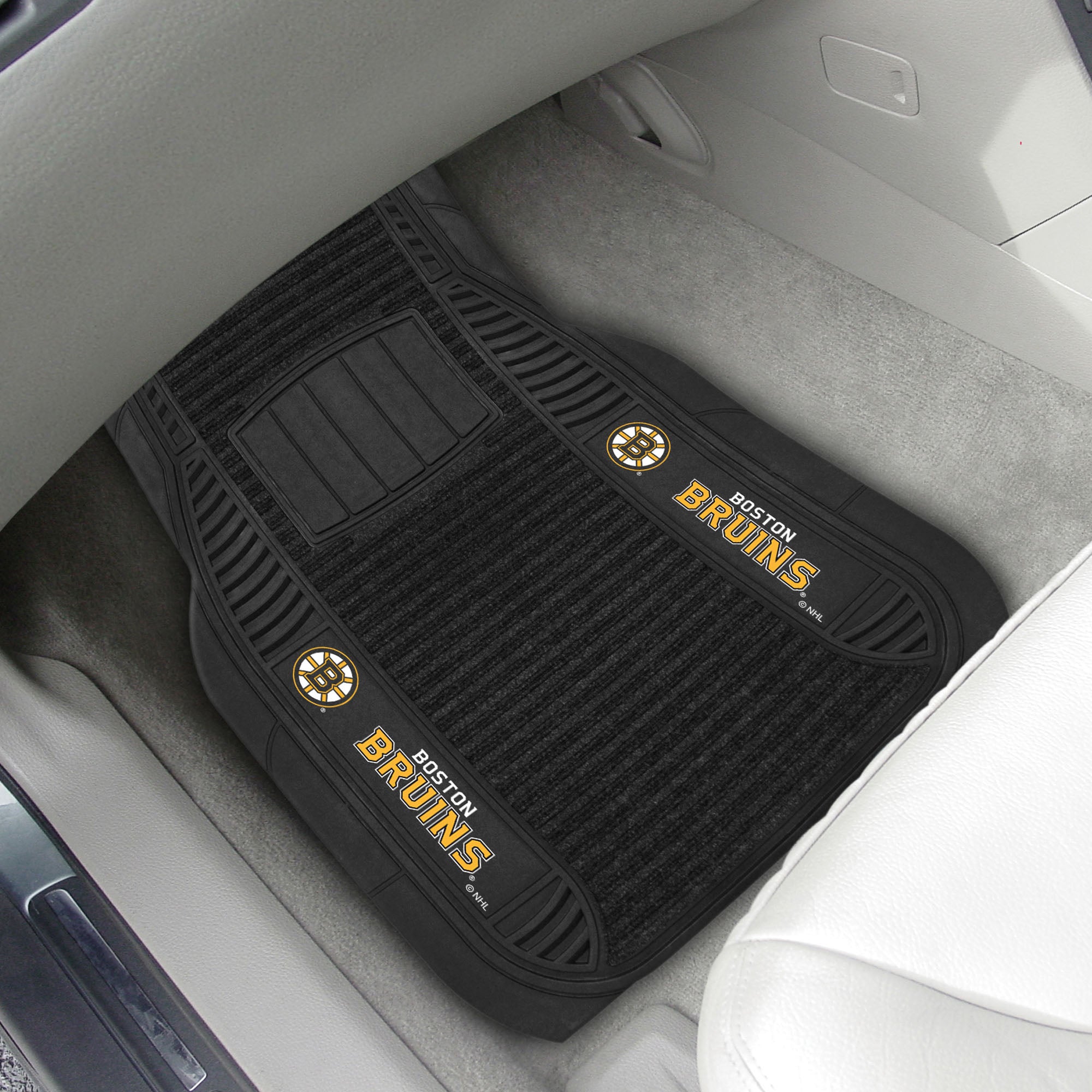 Boston Bruins 2 Piece Deluxe Car Mat Set