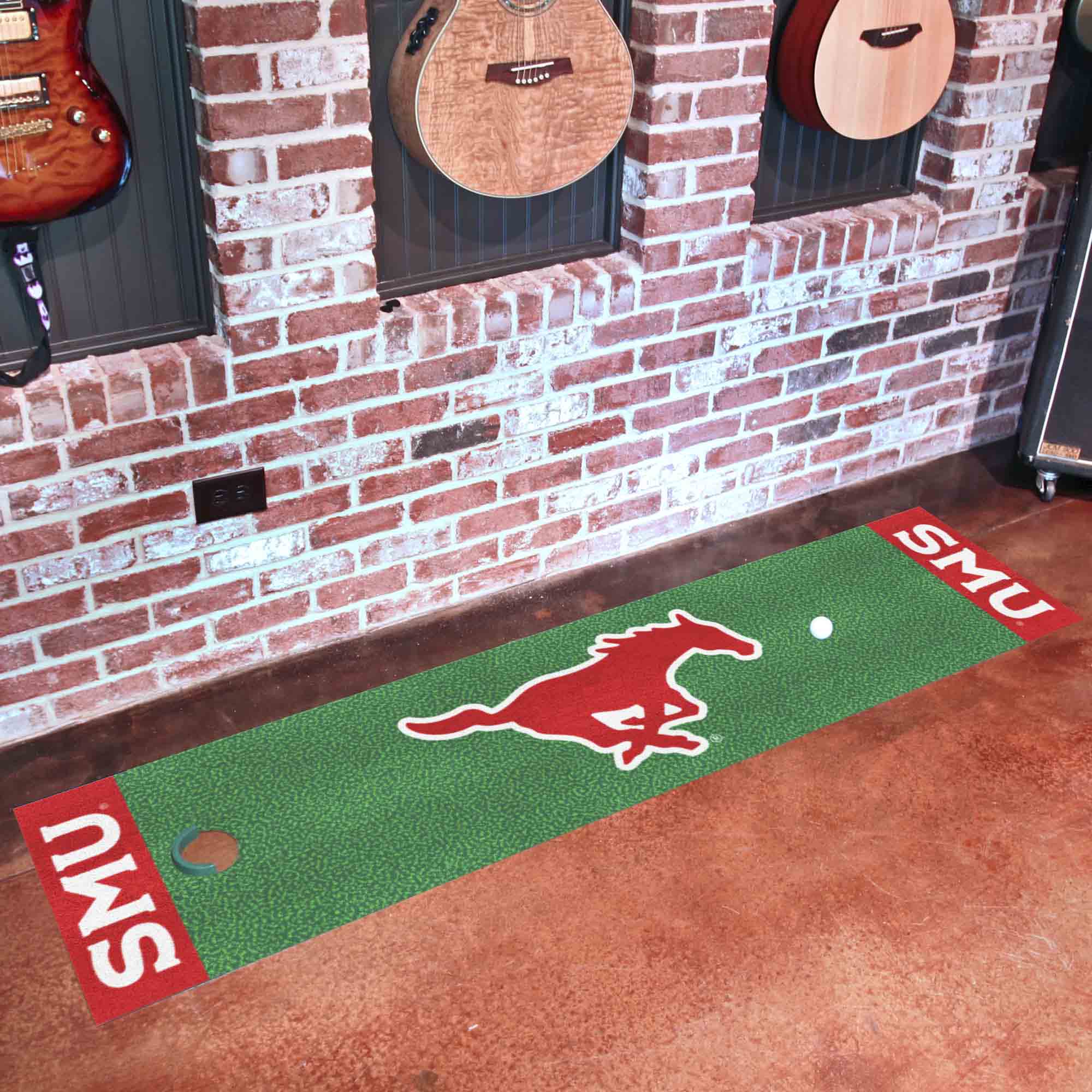 SMU Mustangs Putting Green Mat - 1.5ft. x 6ft.