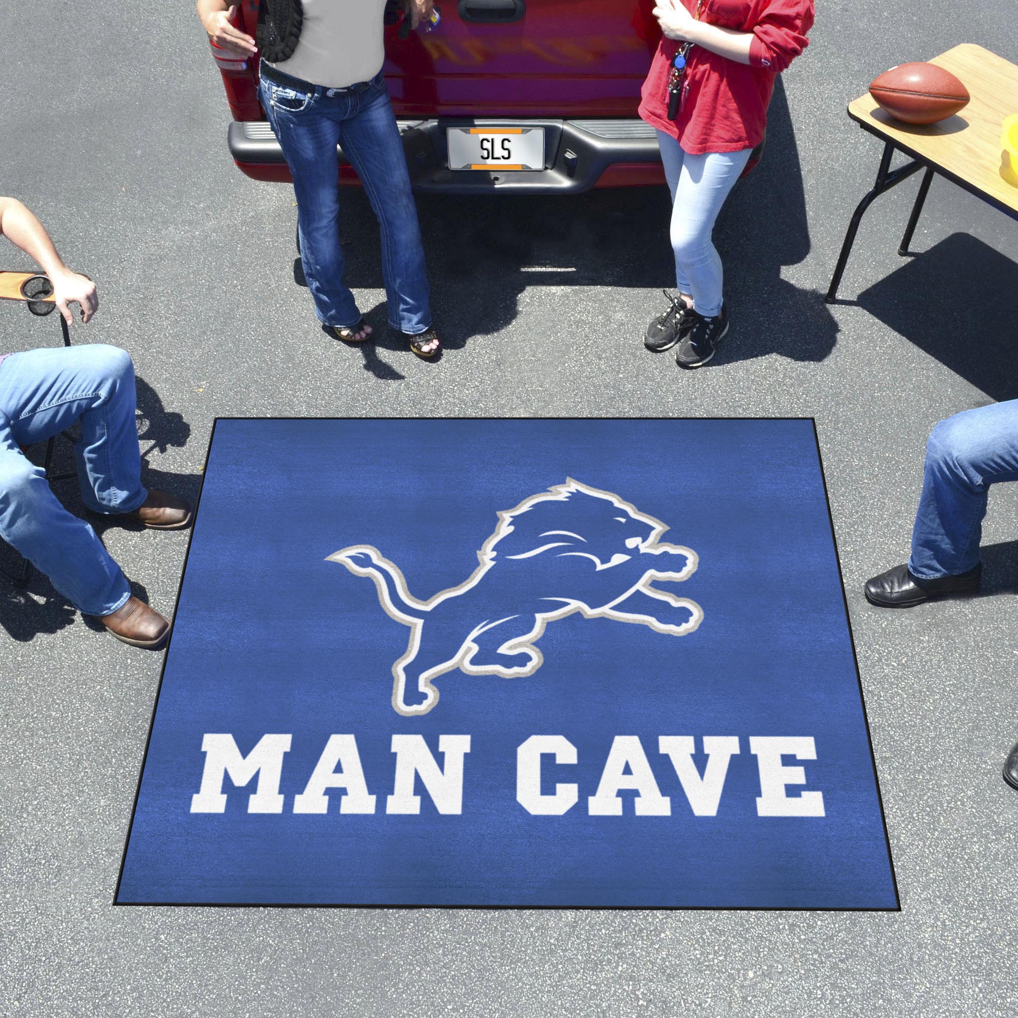 Detroit Lions Man Cave Tailgater Rug - 5ft. x 6ft.