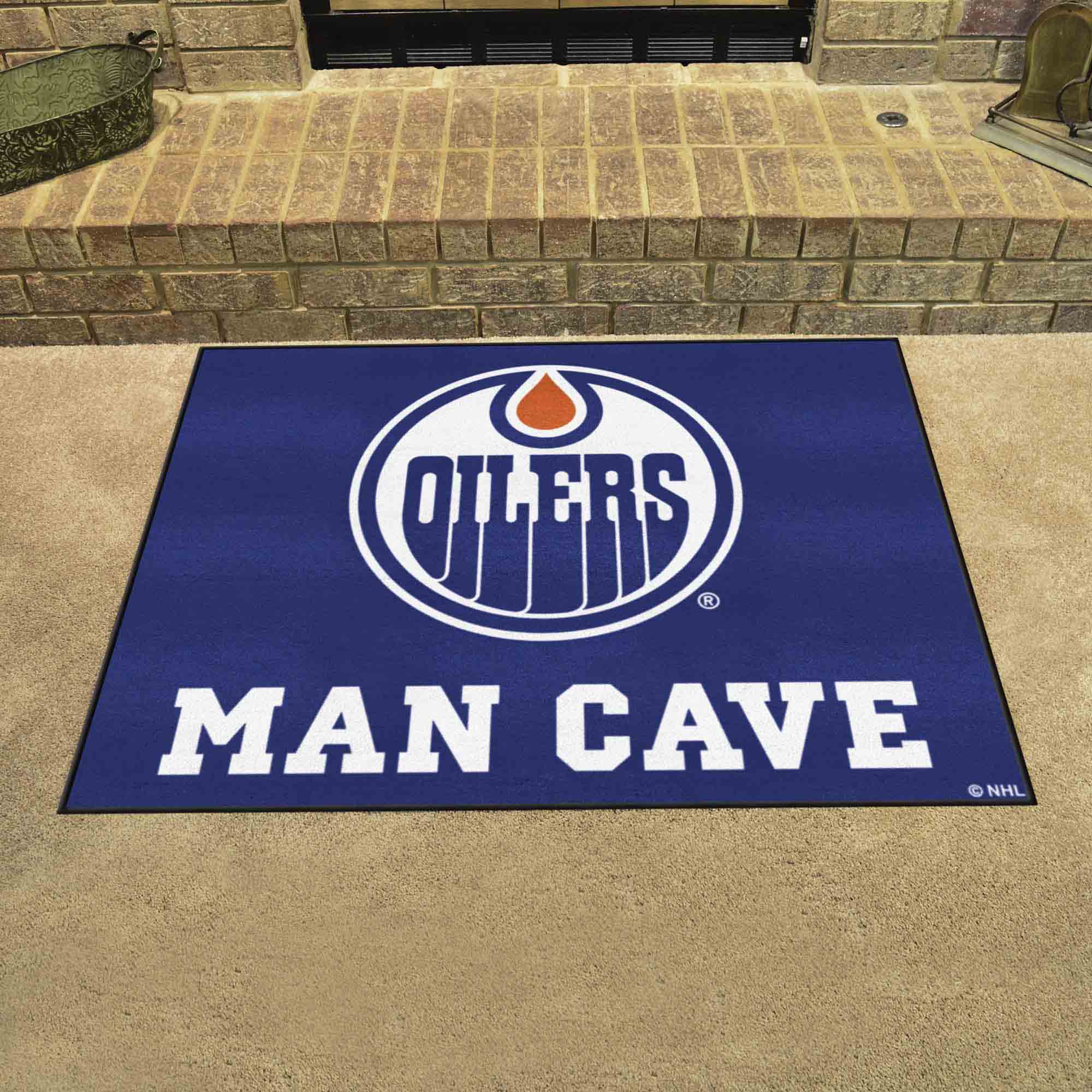 Edmonton Oilers Oilers Man Cave All-Star Rug - 34 in. x 42.5 in.