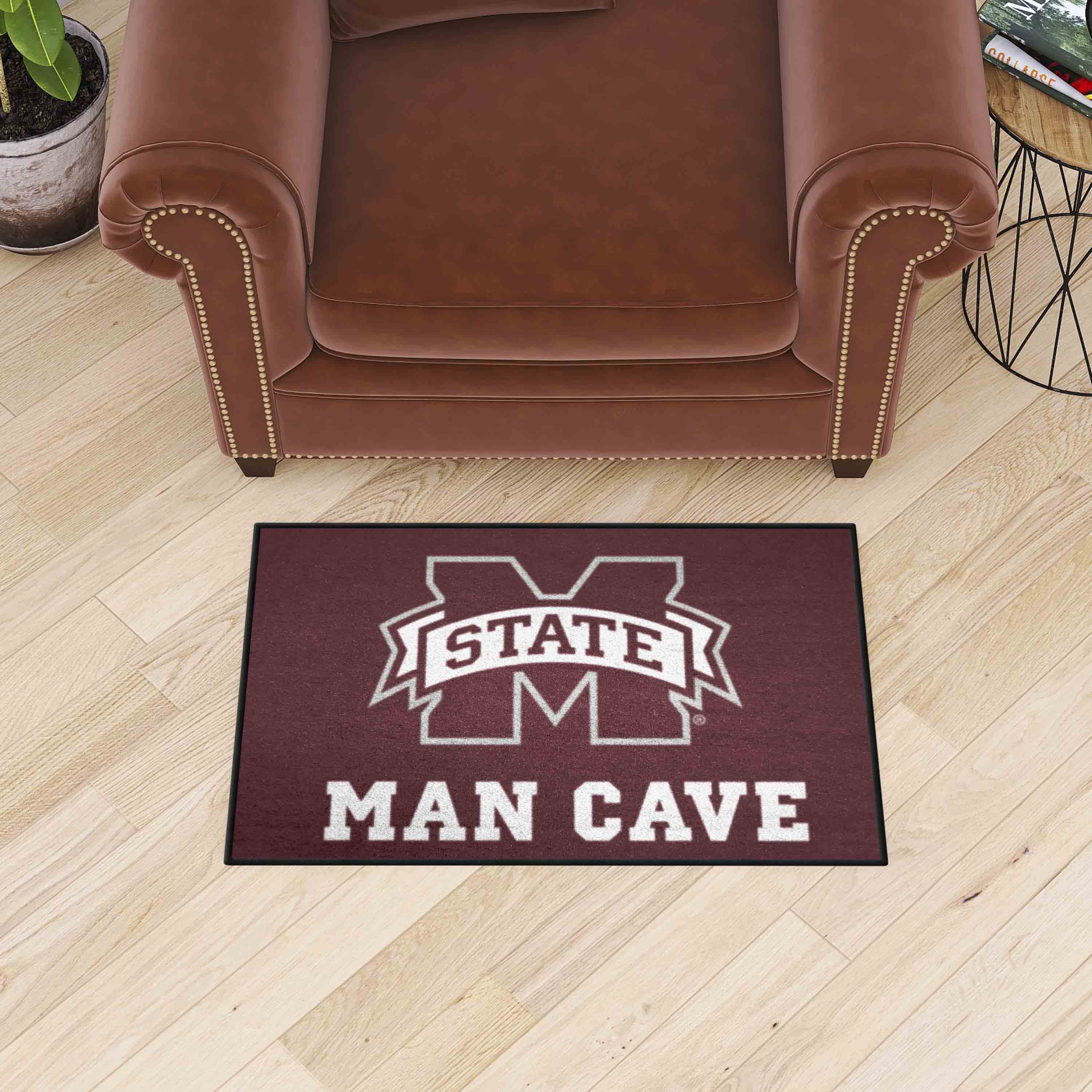 Mississippi State Bulldogs Man Cave Starter Mat Accent Rug - 19in. x 30in.