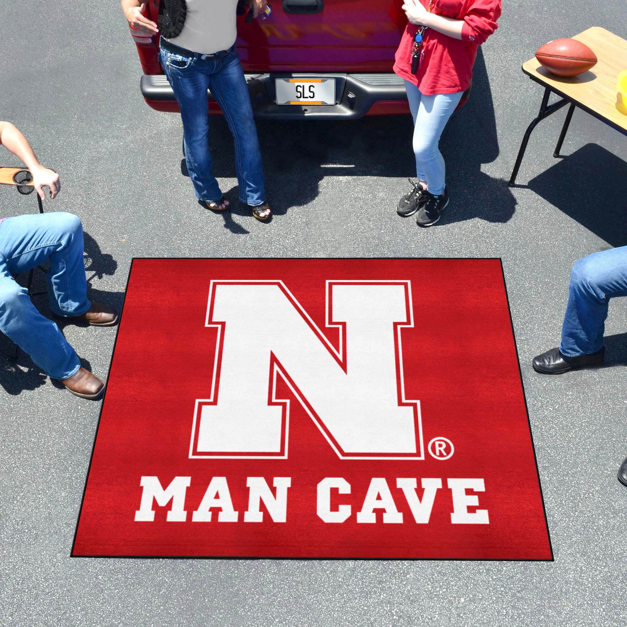 Nebraska Cornhuskers Man Cave Tailgater Rug - 5ft. x 6ft. - Nebraska