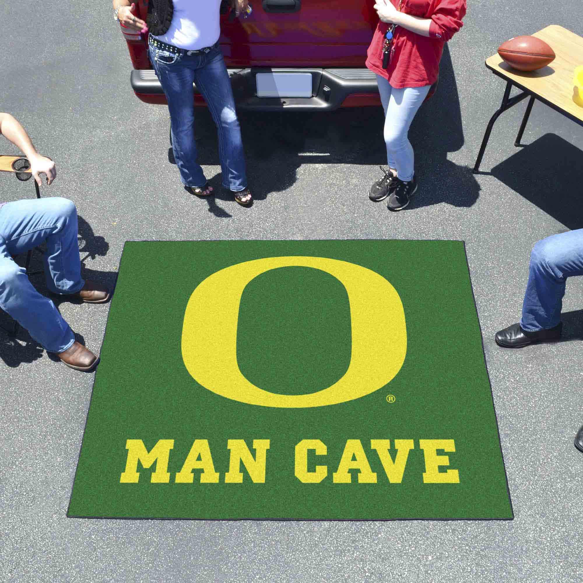 Oregon Ducks Man Cave Tailgater Rug - 5ft. x 6ft.