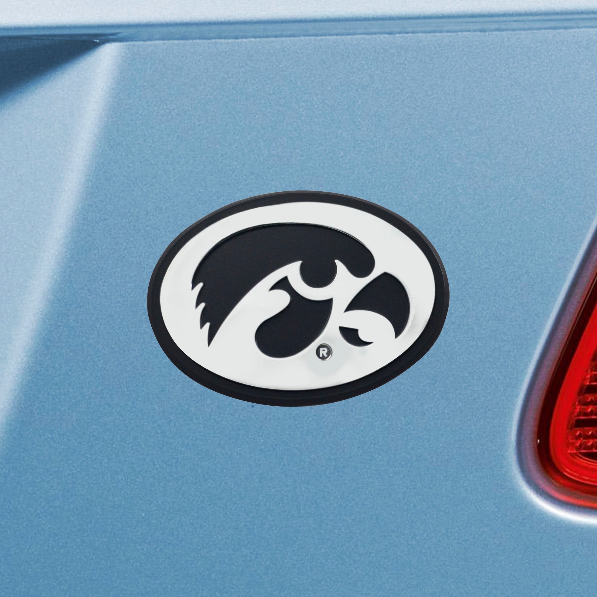 Iowa Hawkeyes 3D Chrome Metal Emblem