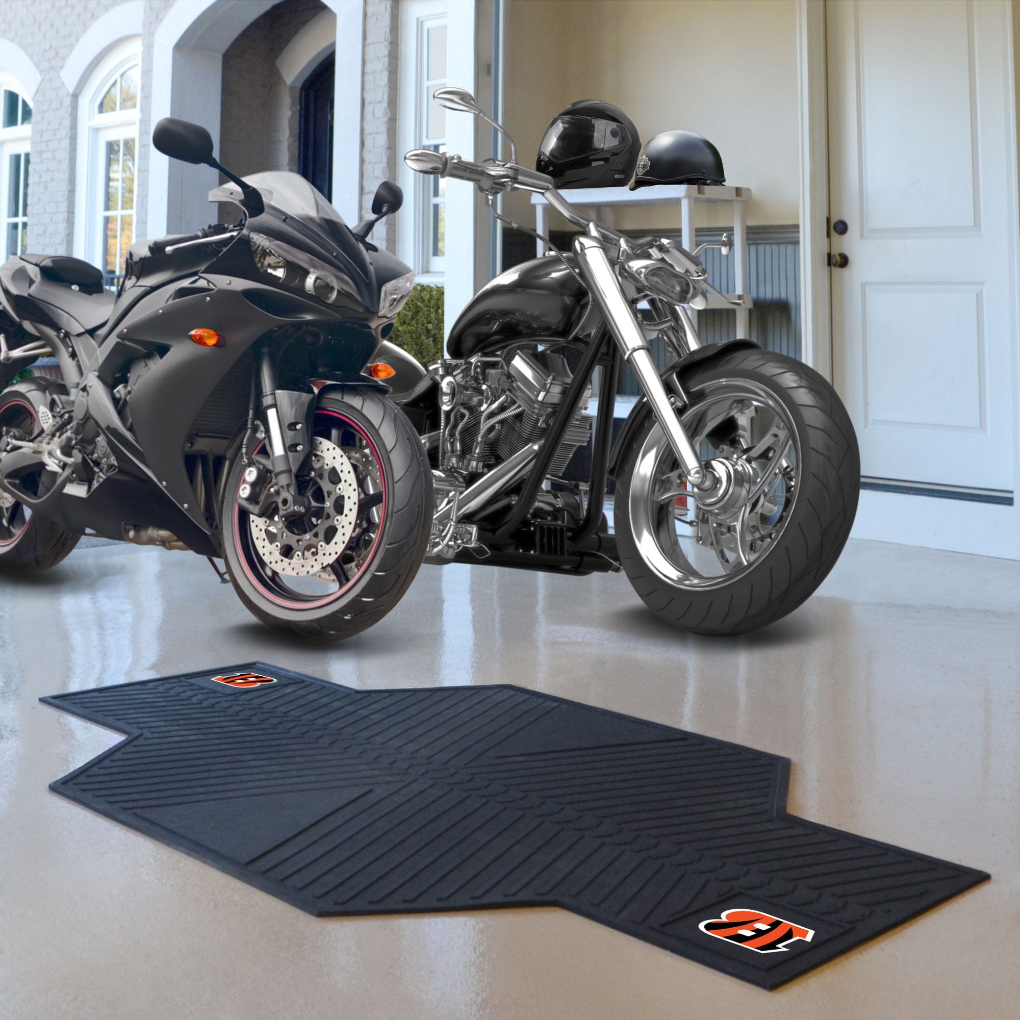 Cincinnati Bengals Motorcycle Mat - Cincinnati Bengals