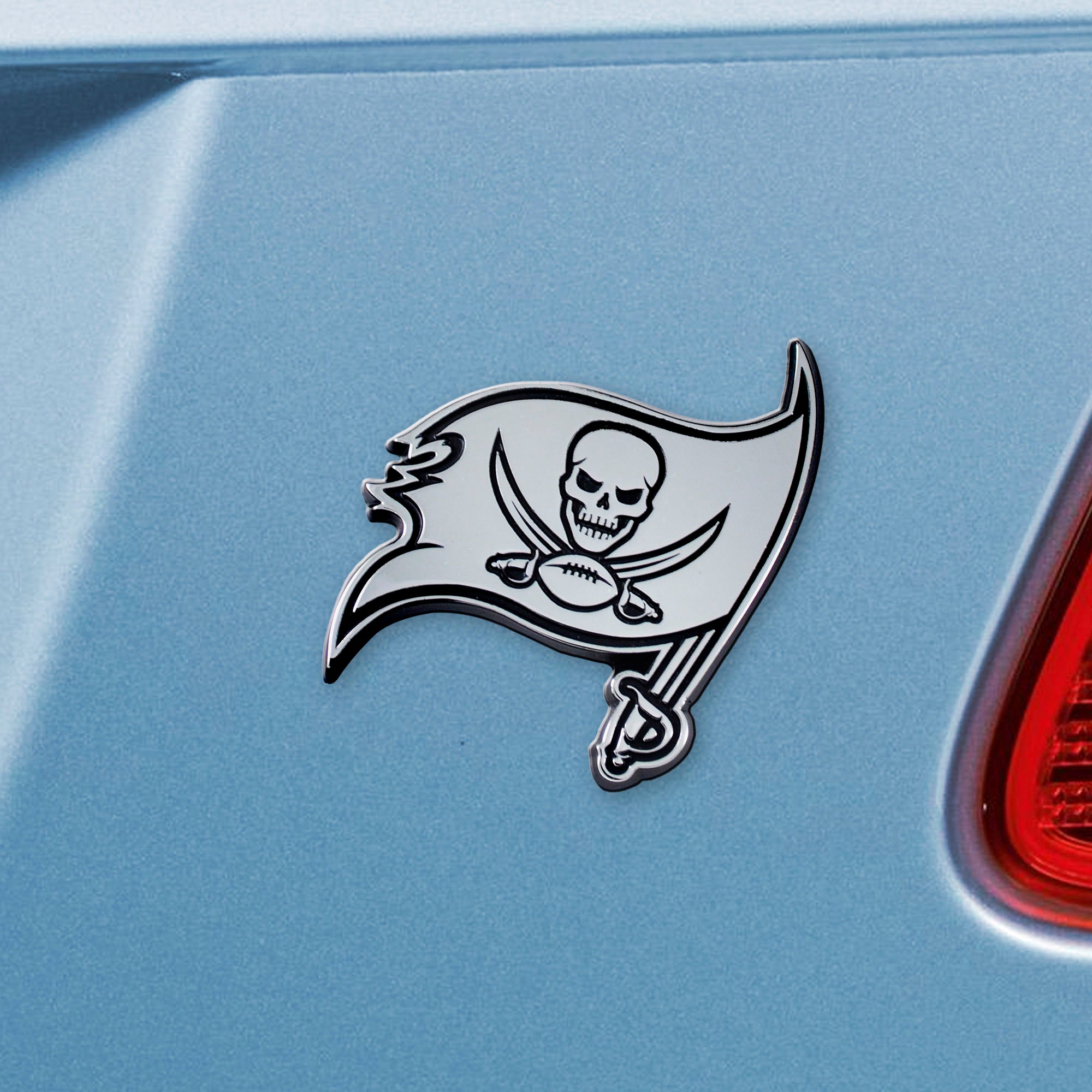 Tampa Bay Buccaneers 3D Chrome Metal Emblem