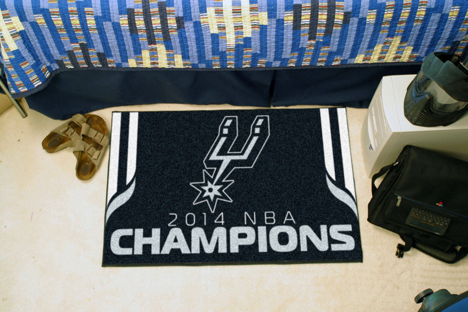 San Antonio Spurs 2014 NBA Champions Starter Mat Accent Rug - 19in. x 30in.