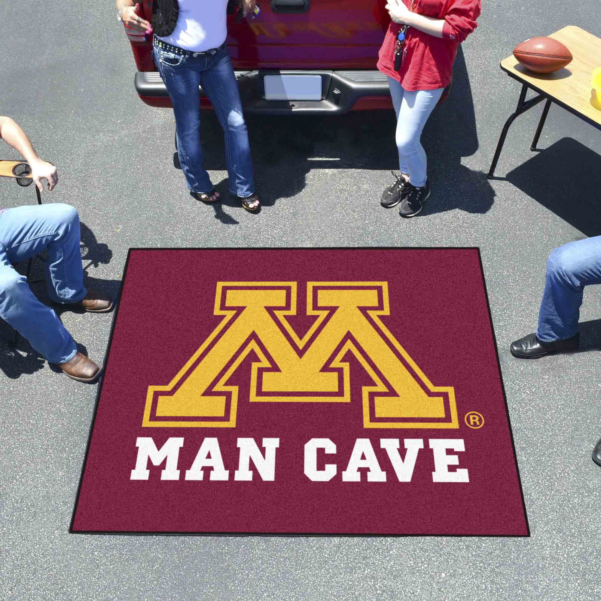 Minnesota Golden Gophers Man Cave Tailgater Rug - 5ft. x 6ft.