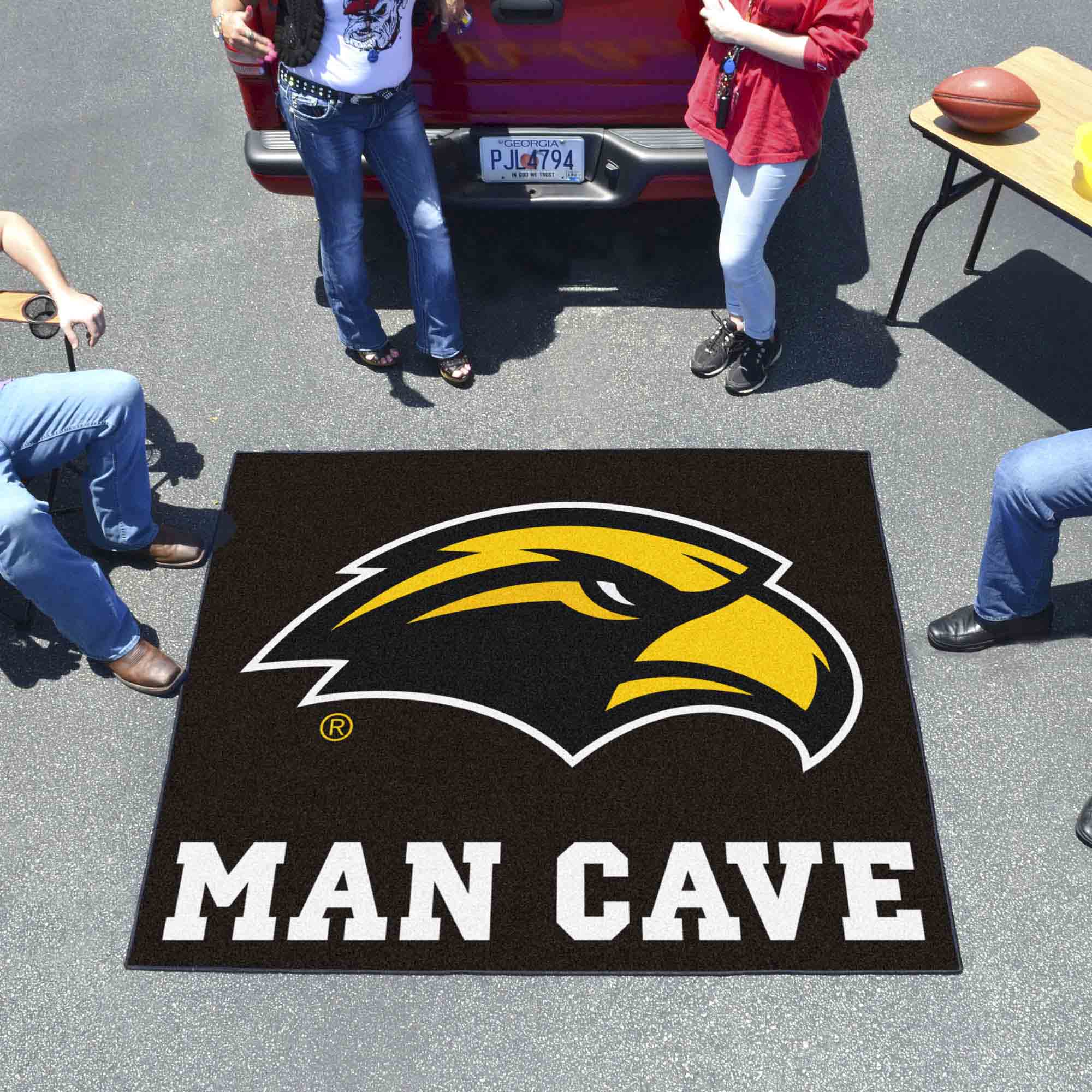 Southern Miss Golden Eagles Man Cave Tailgater Rug - 5ft. x 6ft.