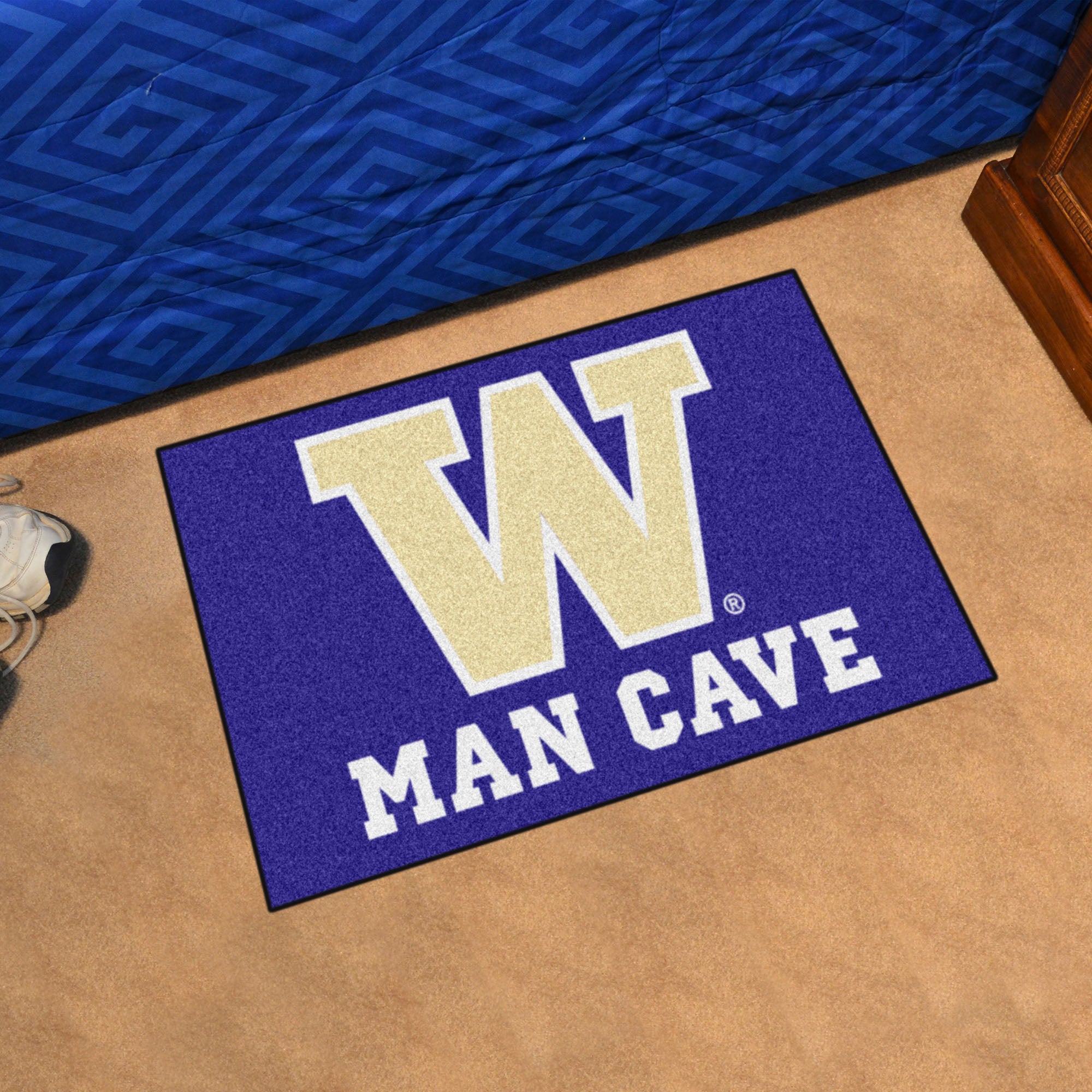 Washington Huskies Man Cave Starter Mat Accent Rug - 19in. x 30in.