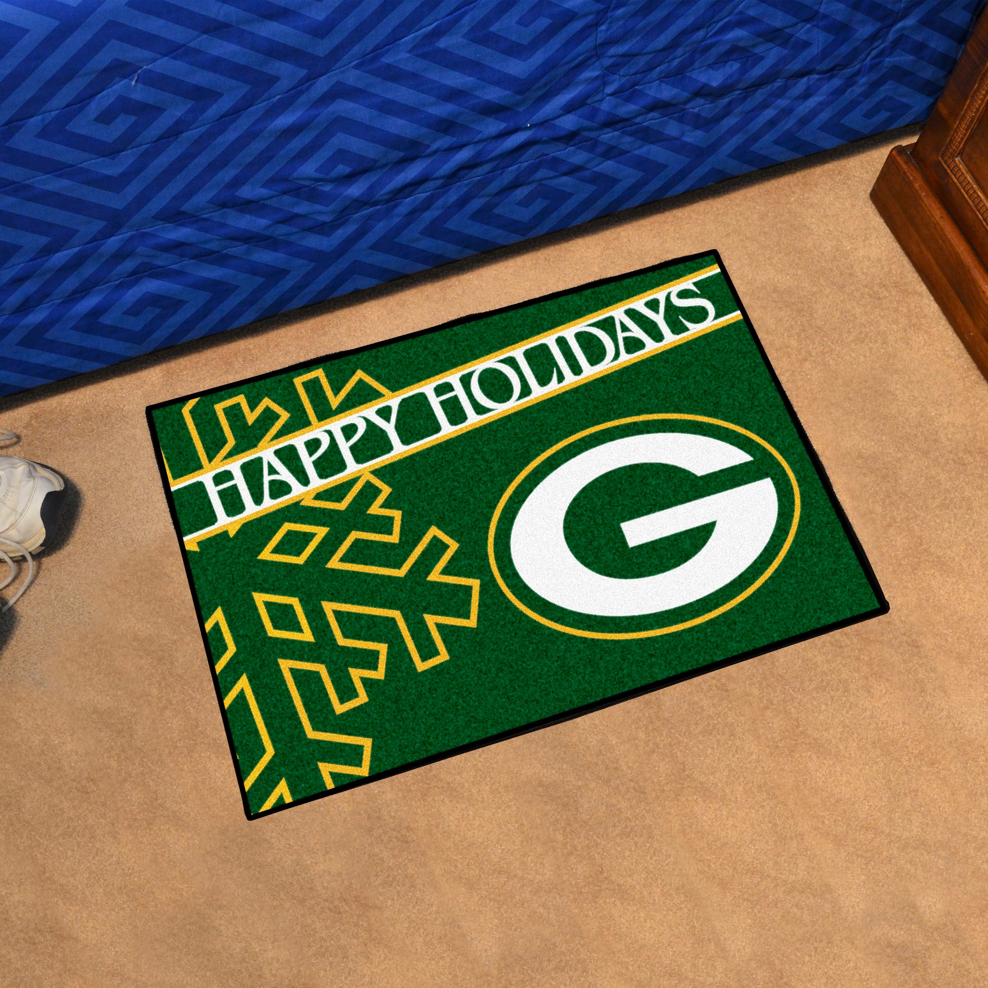 Green Bay Packers Starter Mat Accent Rug - 19in. x 30in. Happy Holidays Starter Mat