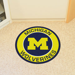 Michigan Wolverines Roundel Rug - 27in. Diameter