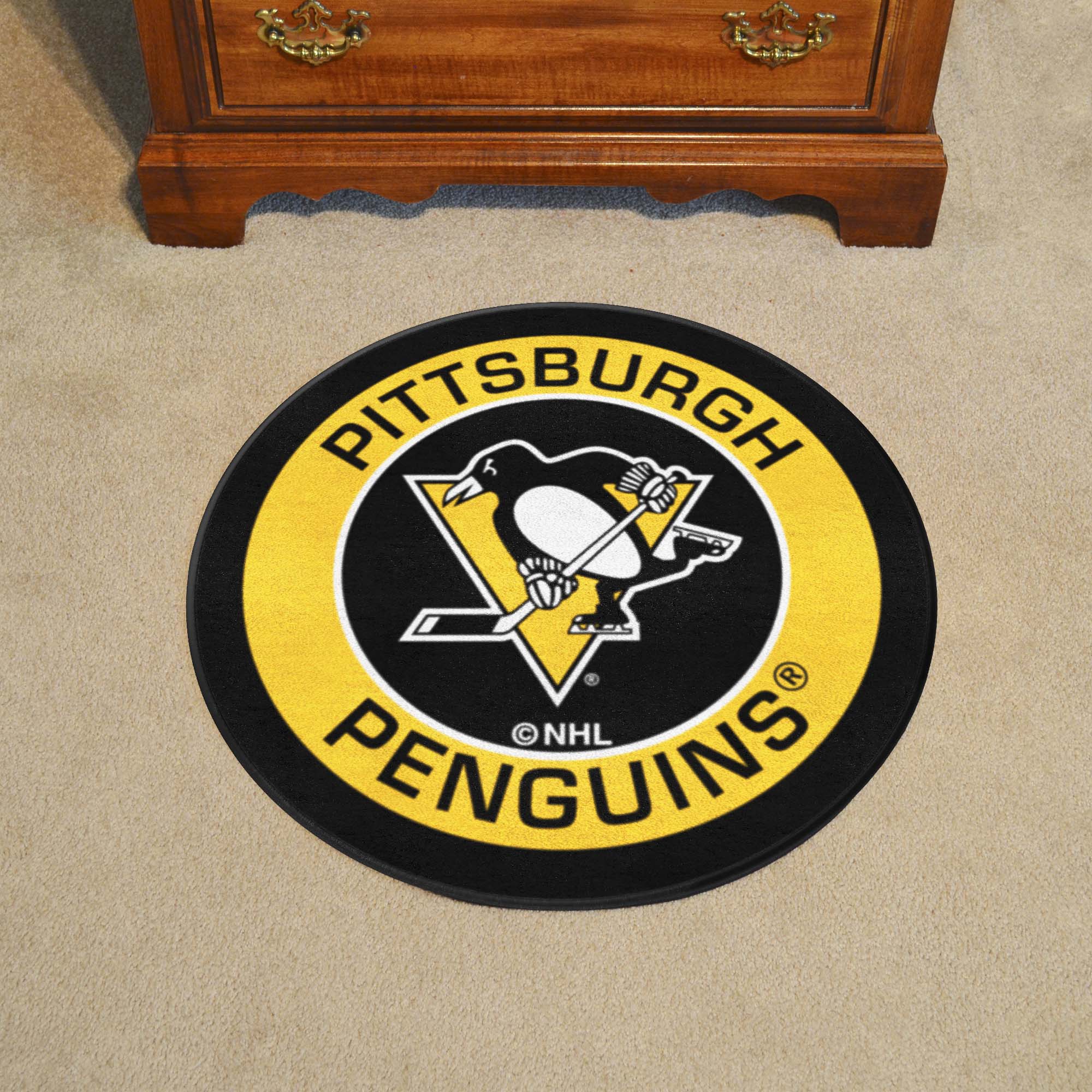 Pittsburgh Penguins Roundel Rug - 27in. Diameter