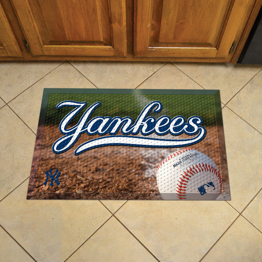 New York Yankees Rubber Scraper Door Mat - New York Yankees