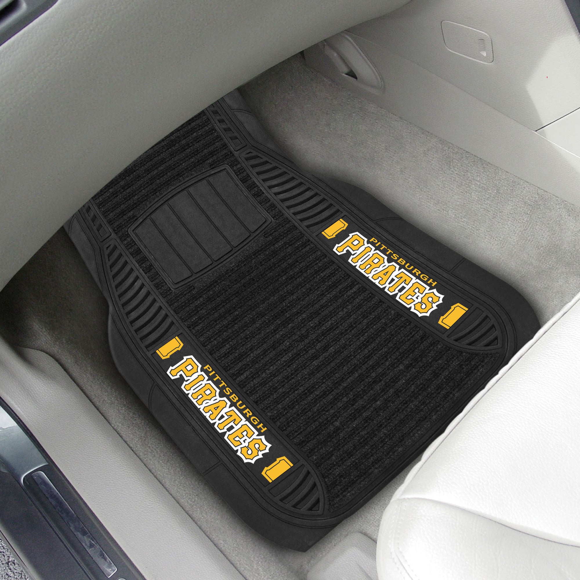 Pittsburgh Pirates 2 Piece Deluxe Car Mat Set