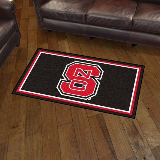 NC State Wolfpack 3ft. x 5ft. Plush Area Rug, NSC Logo - NC State