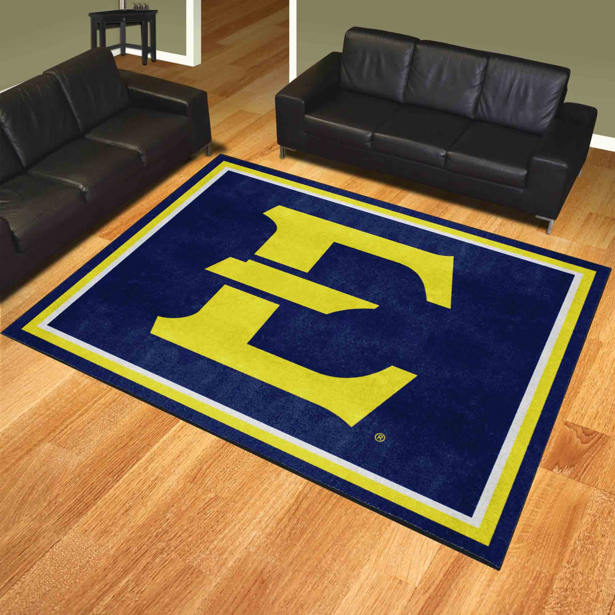 East Tennessee Buccaneers 8ft. x 10 ft. Plush Area Rug