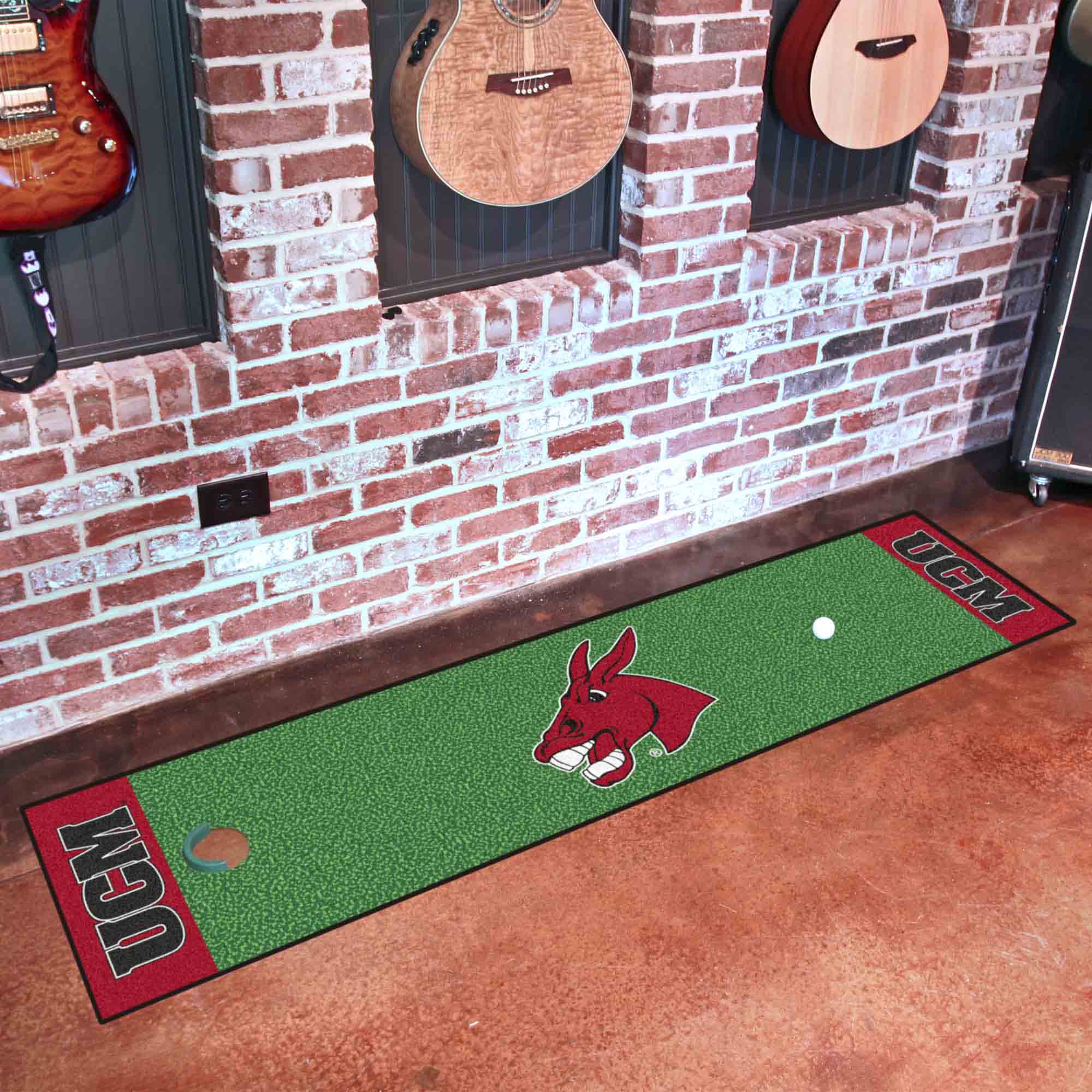 Central Missouri Mules Putting Green Mat - 1.5ft. x 6ft.