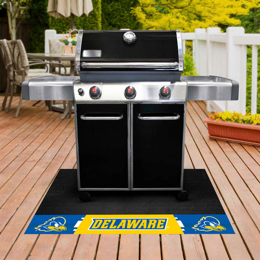 Delaware Blue Hens Vinyl Grill Mat - 26in. x 42in.