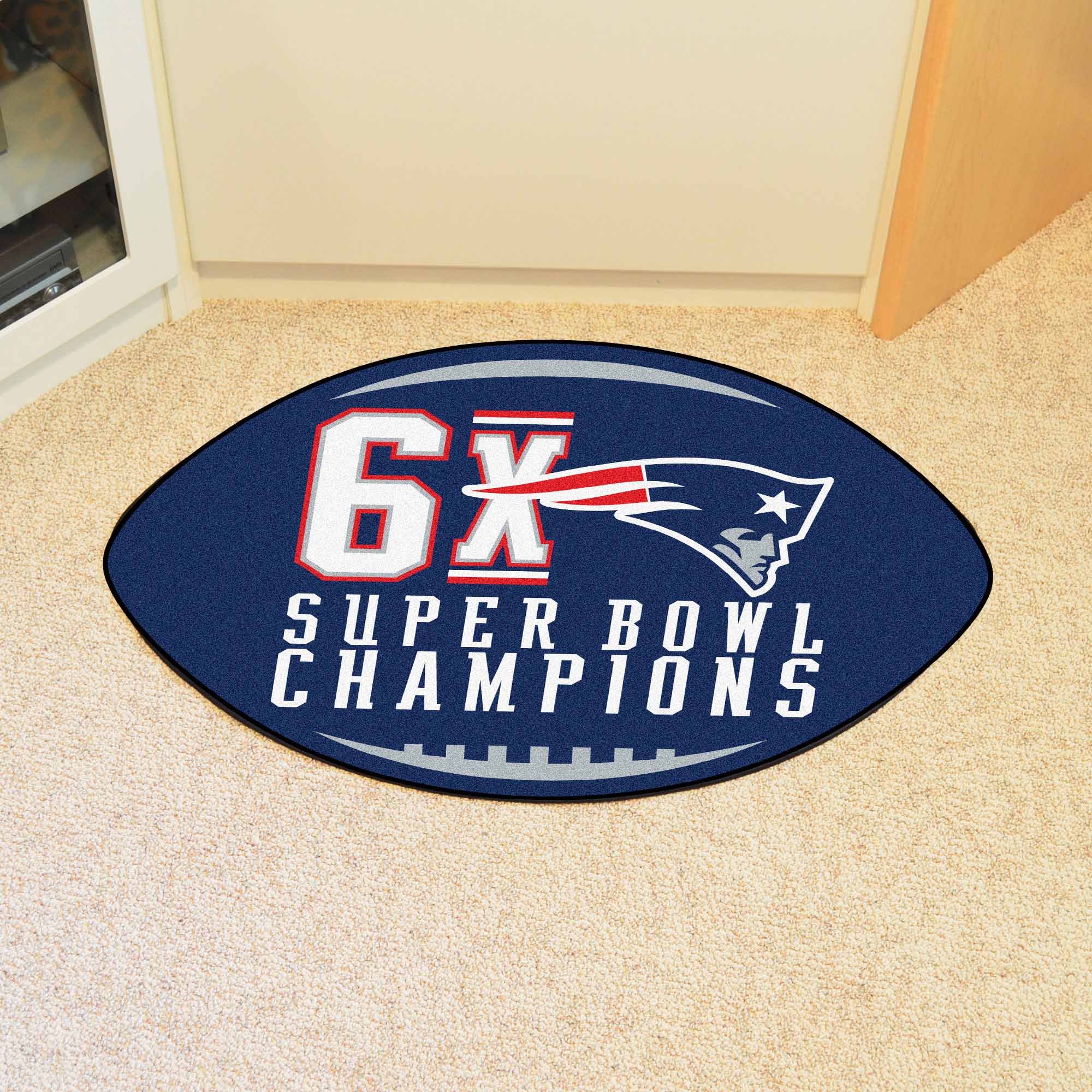 New England Patriots "6X Super Bowl Champions" Logo Football Rug - 20.5in. x 32.5in. - New England Patriots