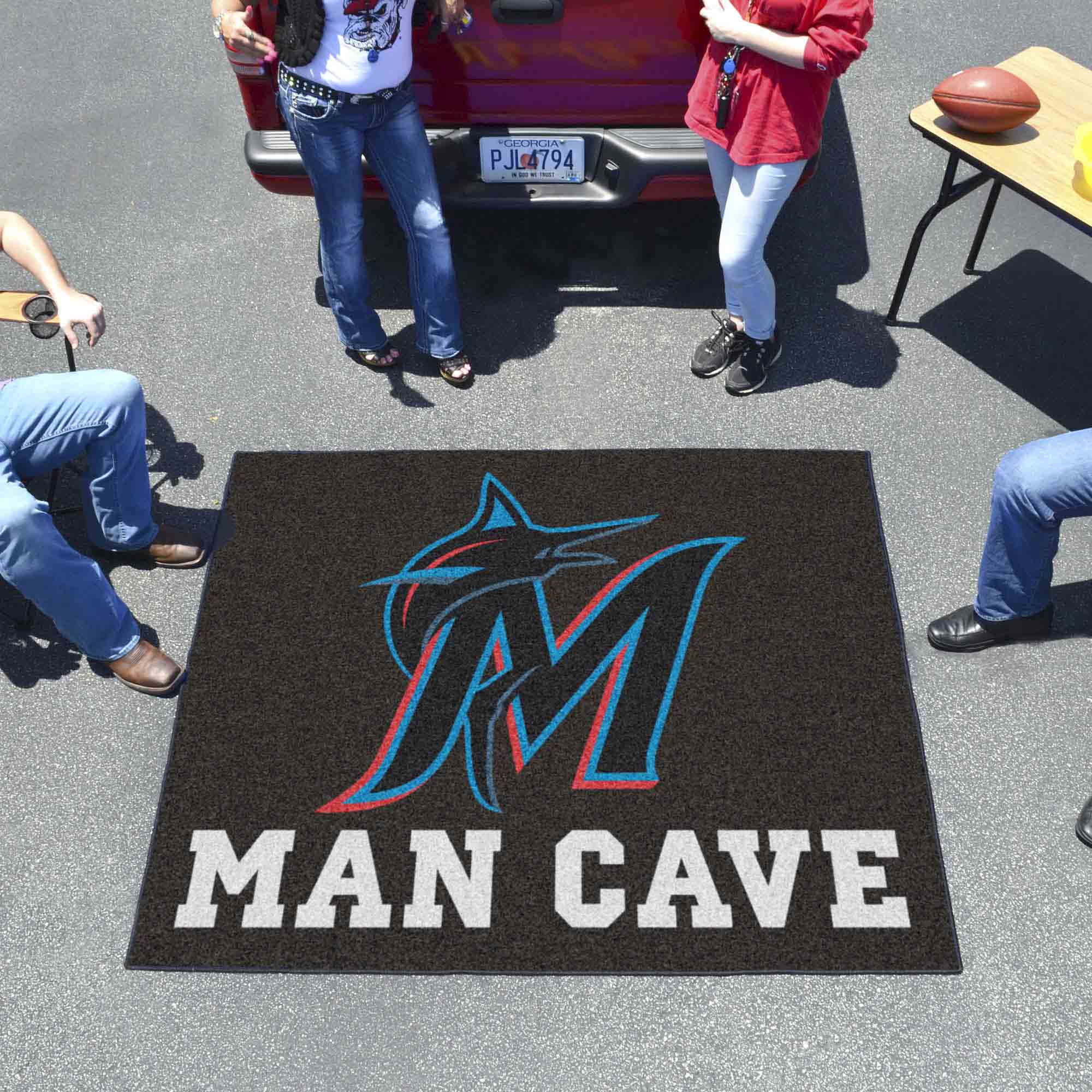 Miami Marlins Man Cave Tailgater Rug - 5ft. x 6ft.