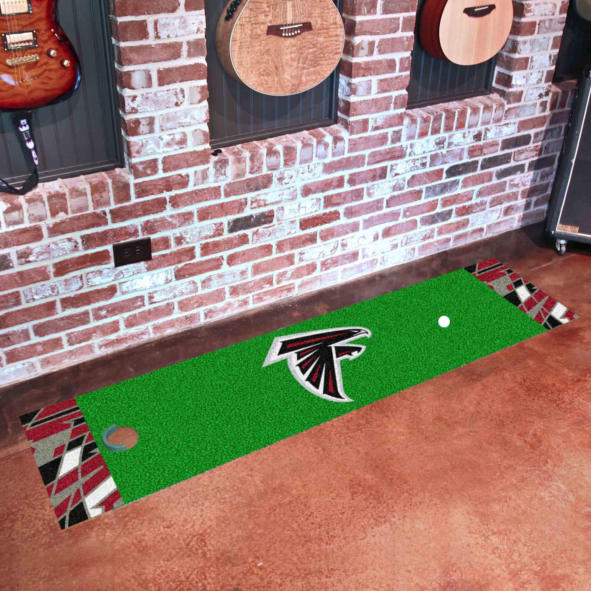 Atlanta Falcons Putting Green Mat - 1.5ft. x 6ft. - Atlanta Falcons