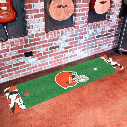 Cleveland Browns Putting Green Mat - 1.5ft. x 6ft. - Cleveland Browns