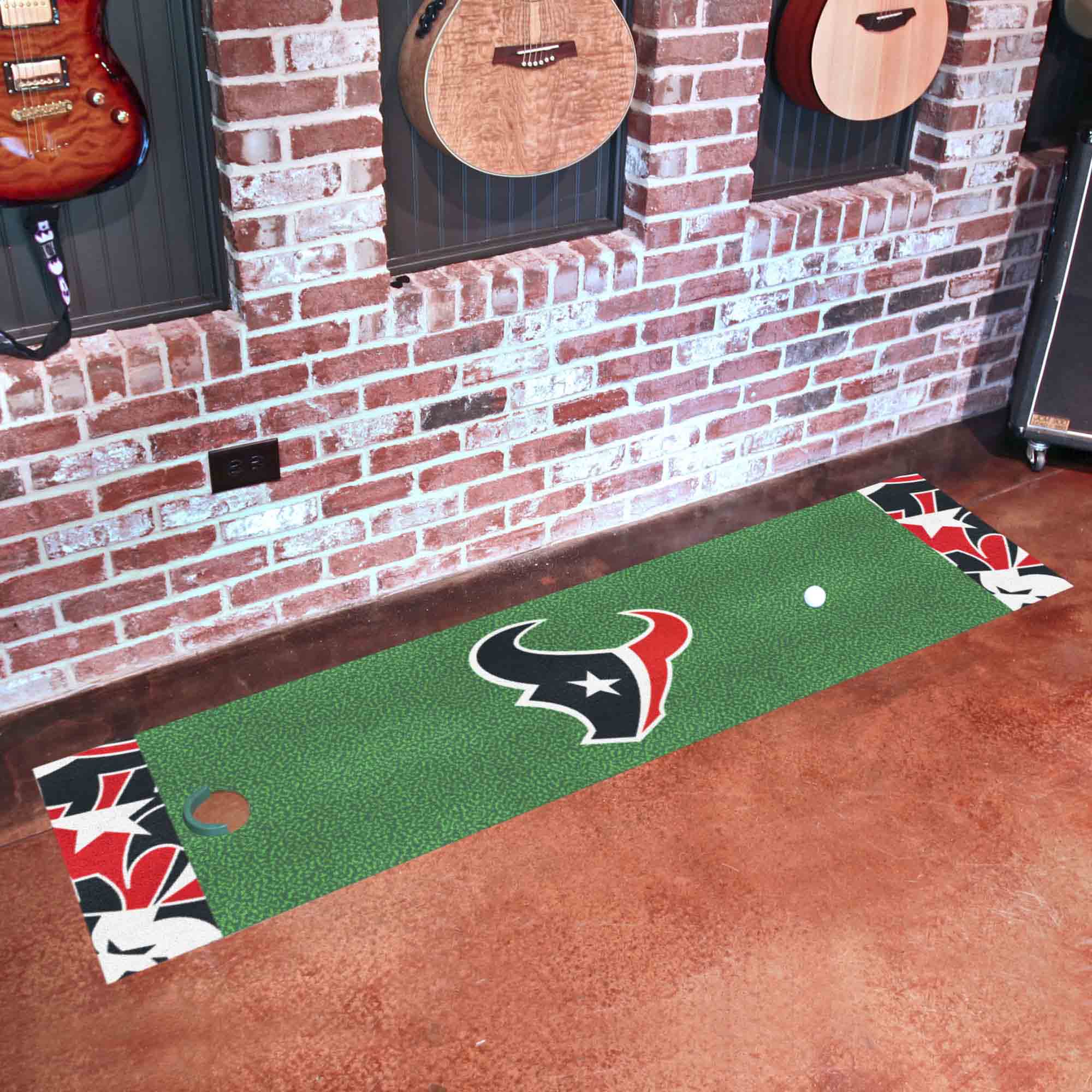 Houston Texans Putting Green Mat - 1.5ft. x 6ft. - Houston Texans