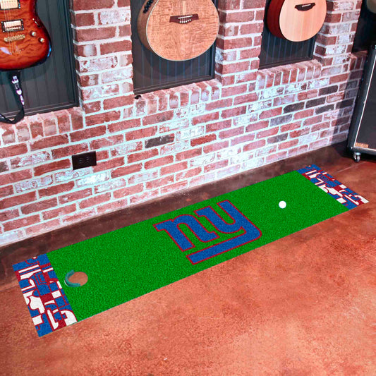 New York Giants Putting Green Mat - 1.5ft. x 6ft.