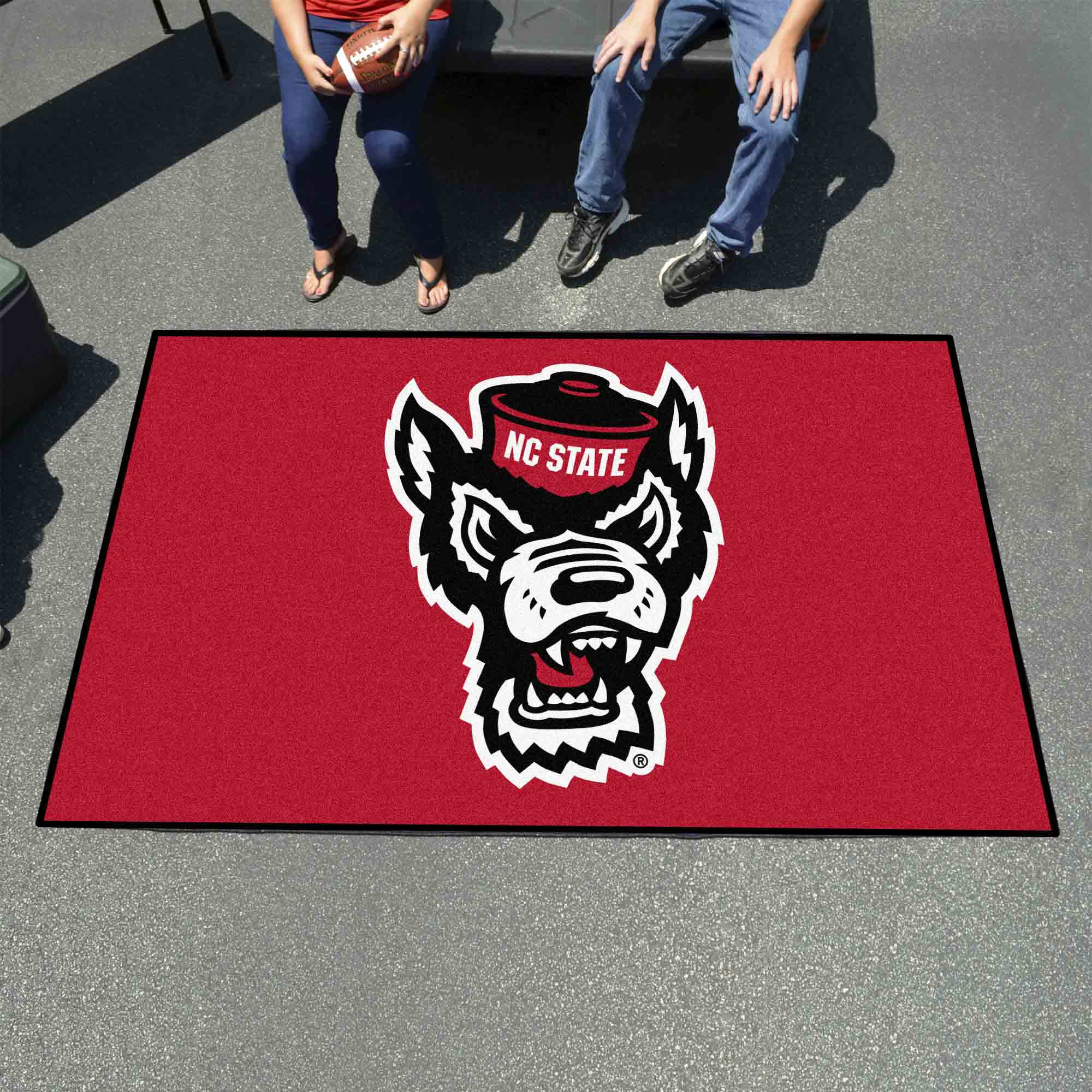 NC State Wolfpack Ulti-Mat Rug - 5ft. x 8ft., Wolf Logo - NC State