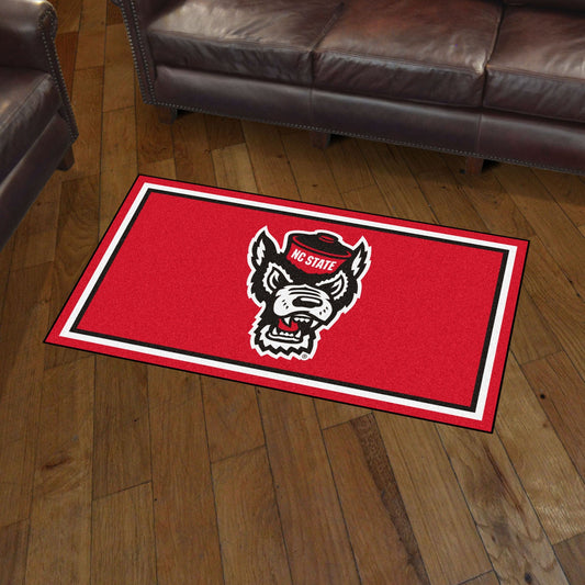 NC State Wolfpack 3ft. x 5ft. Plush Area Rug, Wolf Logo - NC State