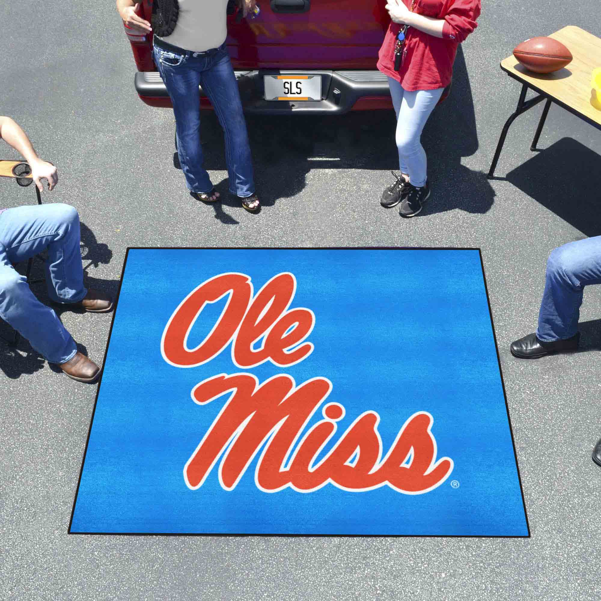 Ole Miss Rebels Tailgater Rug - 5ft. x 6ft., Light Blue Alternate - Ole Miss