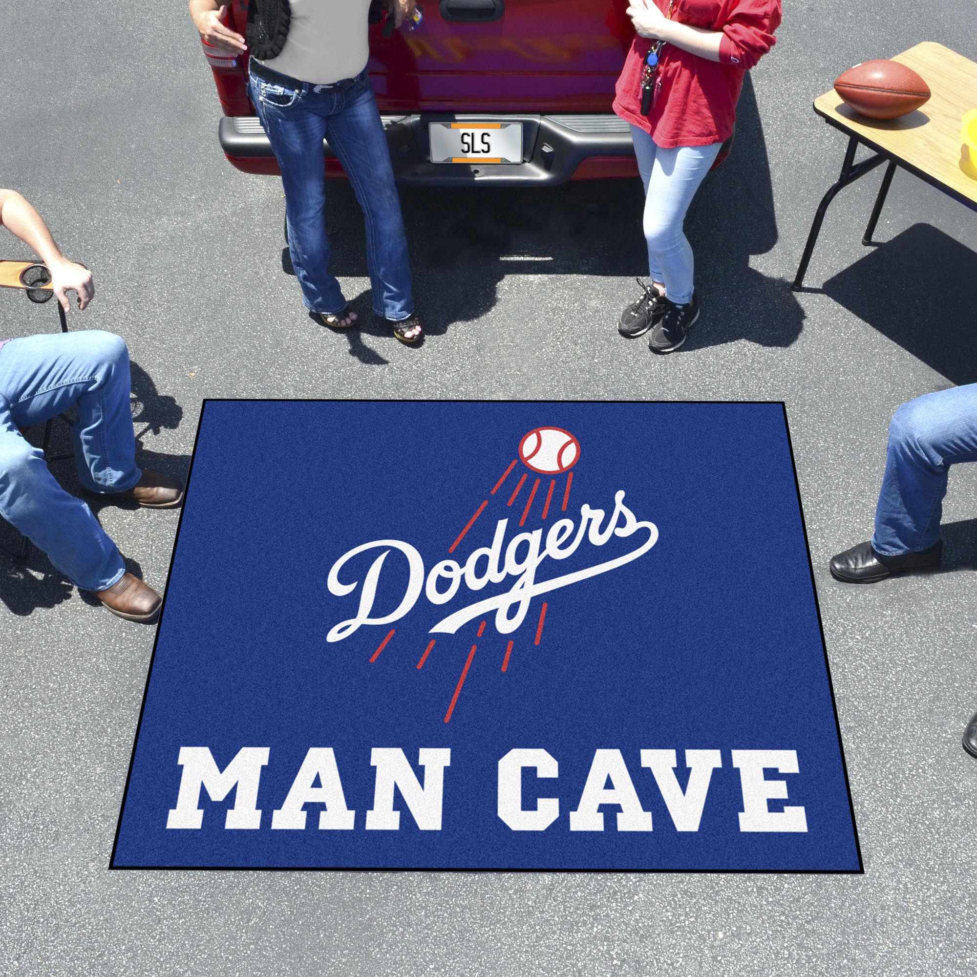 Los Angeles Dodgers Man Cave Tailgater Rug - 5ft. x 6ft.