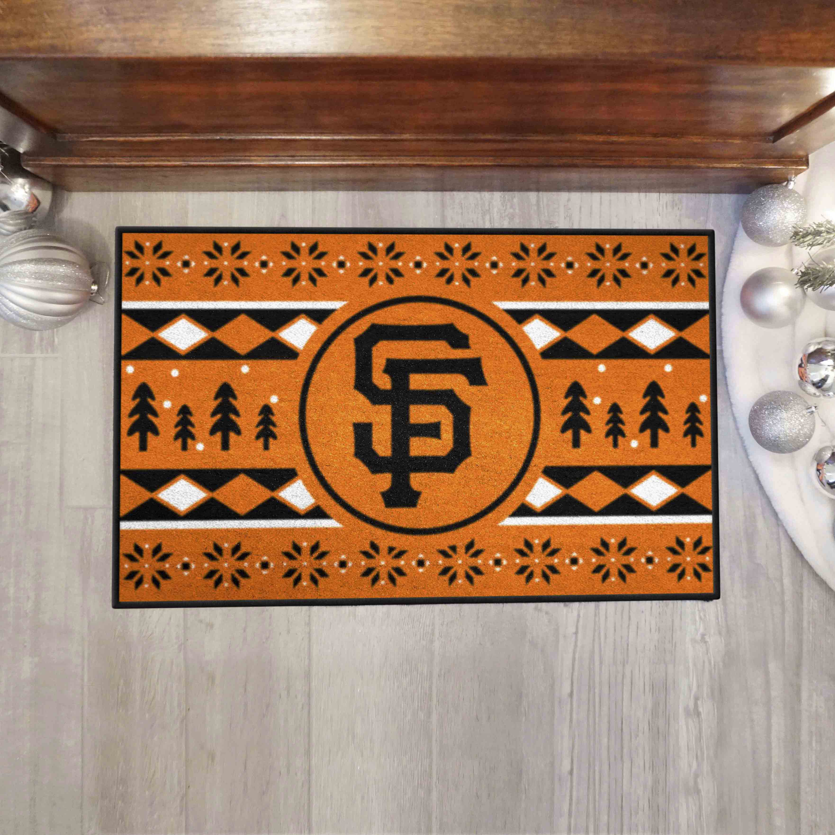 San Francisco Giants Holiday Sweater Starter Mat Accent Rug - 19in. x 30in.