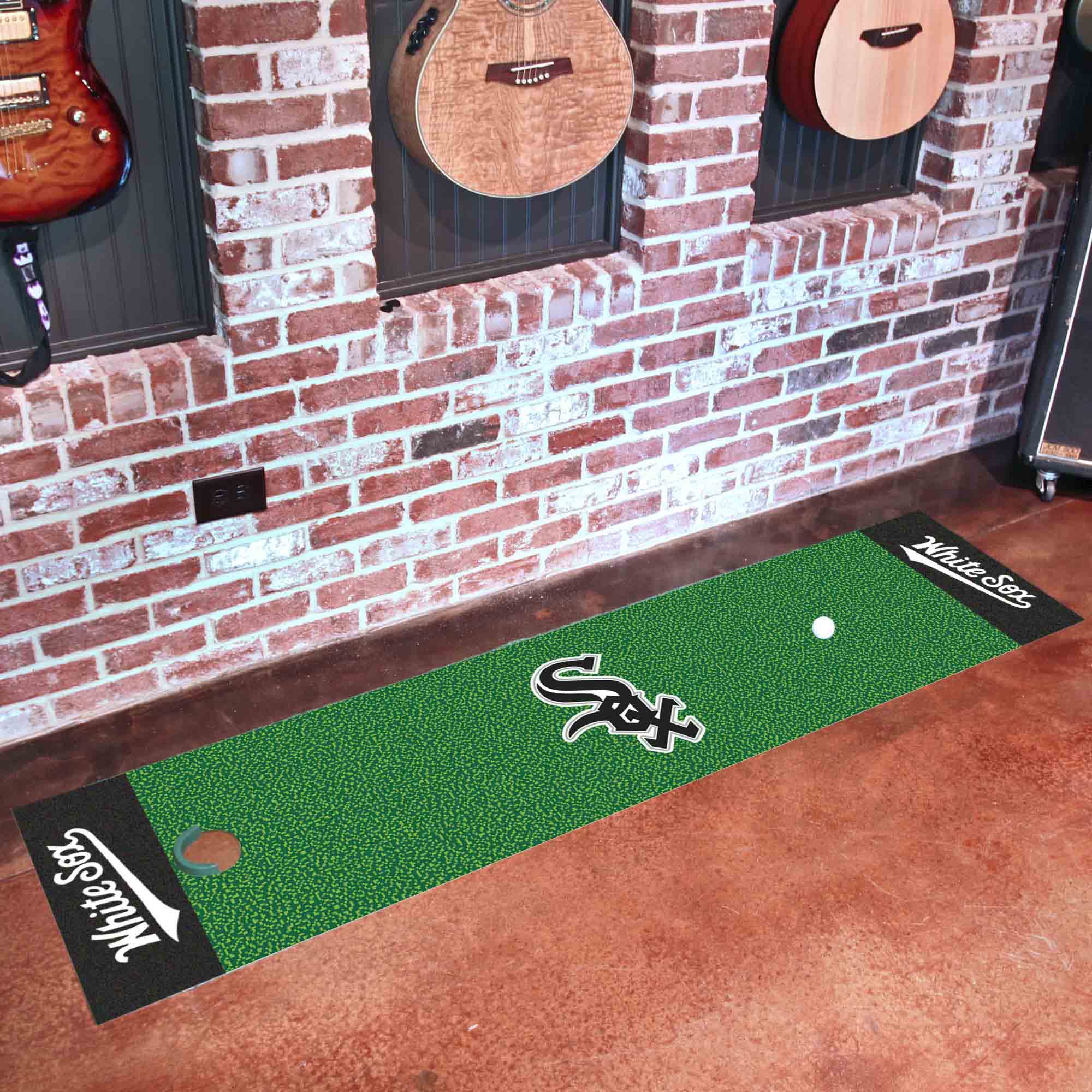 Chicago White Sox Putting Green Mat - 1.5ft. x 6ft. - Chicago White Sox