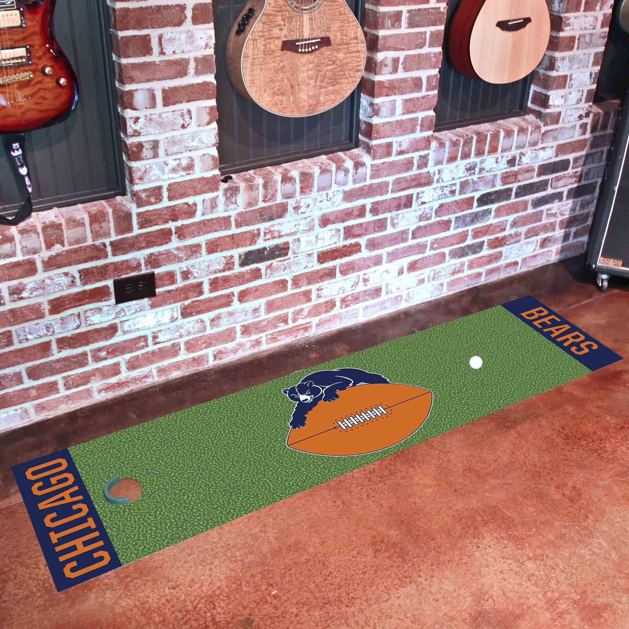 Chicago Bears Putting Green Mat - 1.5ft. x 6ft., NFL Vintage