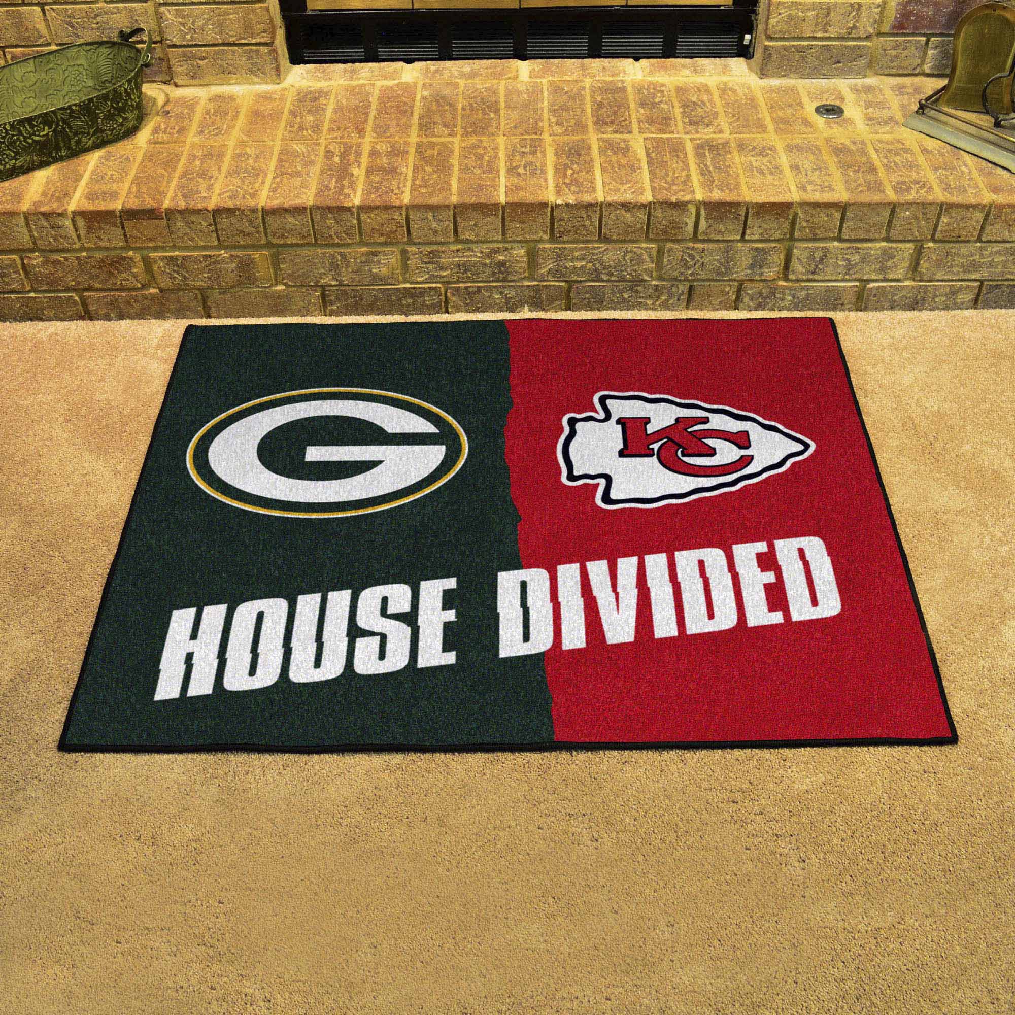 NFL House Divided - Packers / Cheifs House Divided Rug - 34 in. x 42.5 in. - NFL House Divided - Packers / Chiefs